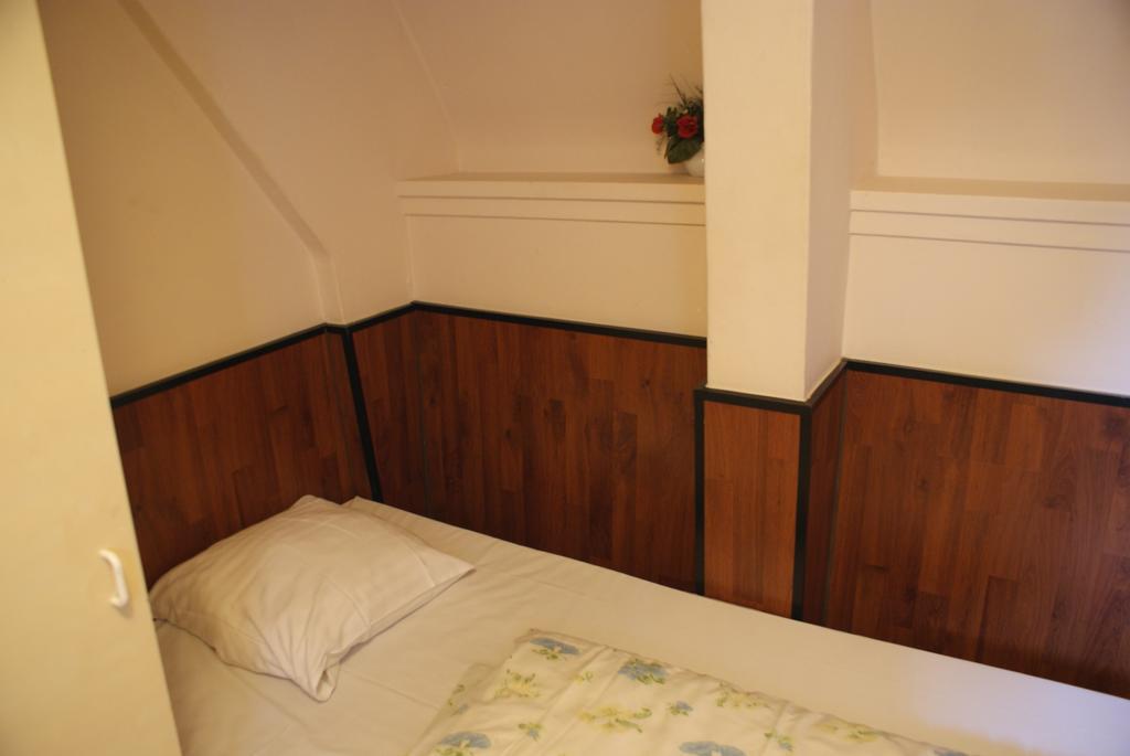 Budget Hotel Thorbecke Amsterdam Rum bild