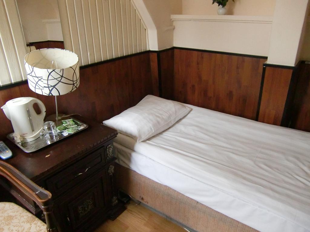 Budget Hotel Thorbecke Amsterdam Rum bild